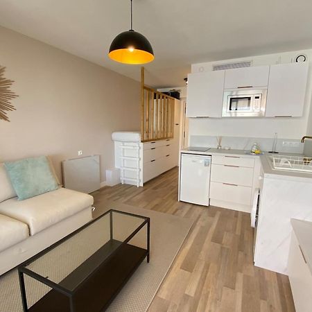 06Ai - Beautiful Renovated Studio - Sea And Pool View Vallauris Kültér fotó